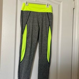 Yoga pants size 04
